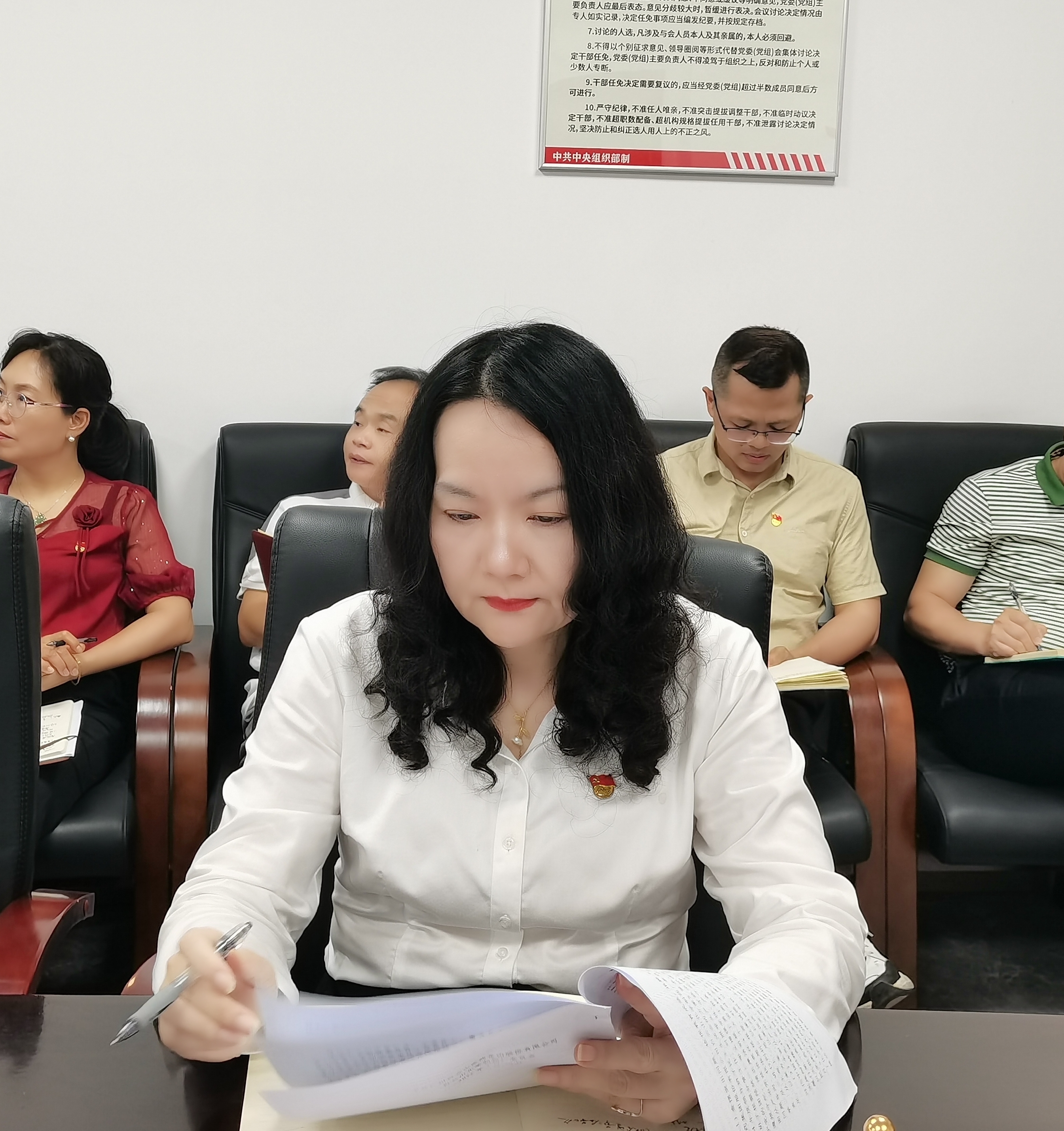 图2.jpg 图2.jpg